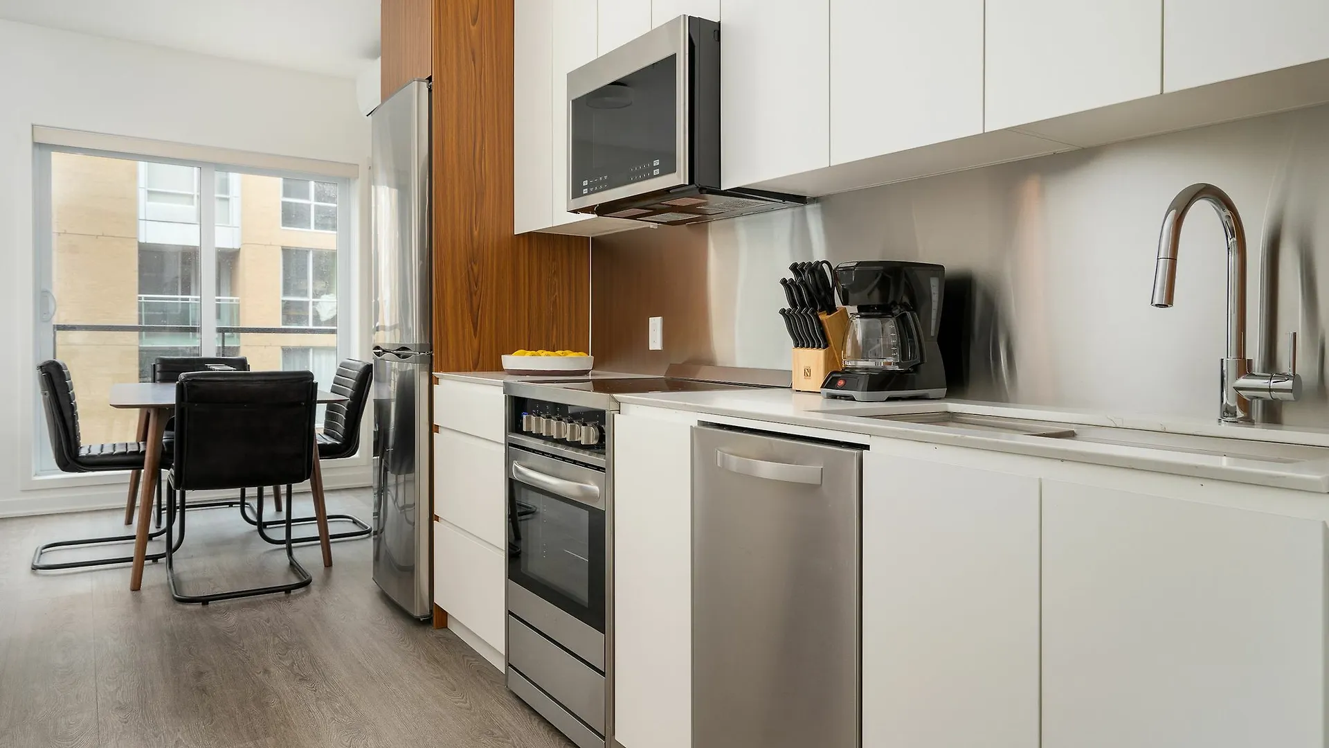 Simple 1Br In Quartier Des Spectacles By Sonder Apartment Montreal